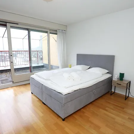 Penthouse With Jacuzzi, Sauna And Rooftop Appartamento *