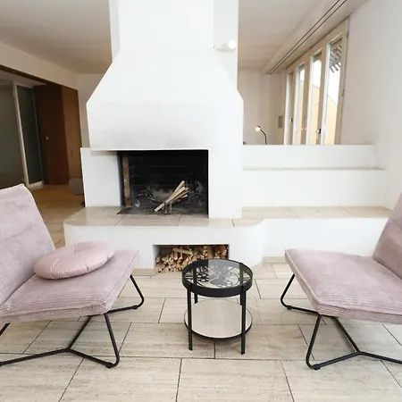 Penthouse With Jacuzzi, Sauna And Rooftop Appartamento Zurigo