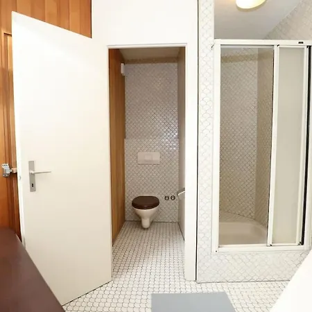 Penthouse With Jacuzzi, Sauna And Rooftop Zurigo