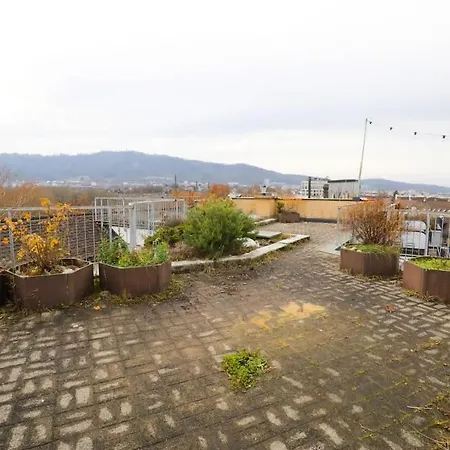 Penthouse With Jacuzzi, Sauna And Rooftop Zurigo