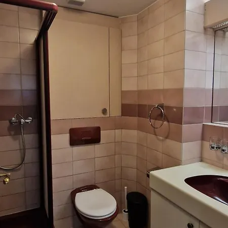 Appartement Penthouse With Jacuzzi, Sauna And Rooftop *